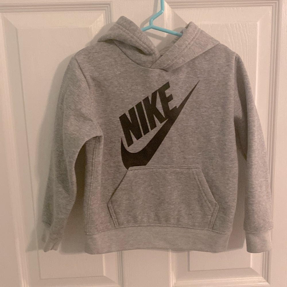 Boys 3t Nike hoodie